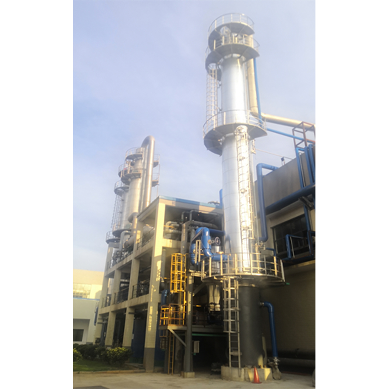 How does the ammonia-nitrogen wastewater recycling treatment system achieve efficient removal of ammonia nitrogen?